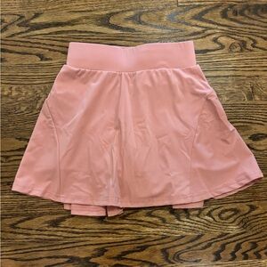Lightinthebox Tennis Skirt 🎾 in Dusty Pink, Size 2 featuring built in shorts